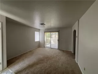 Photo #1: 2730220 Listing 