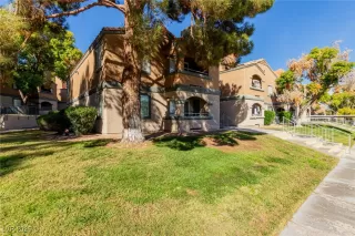 Photo #2: 2730271 Listing