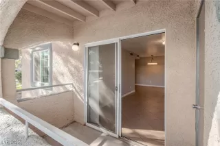 Photo #6: 2730271 Listing