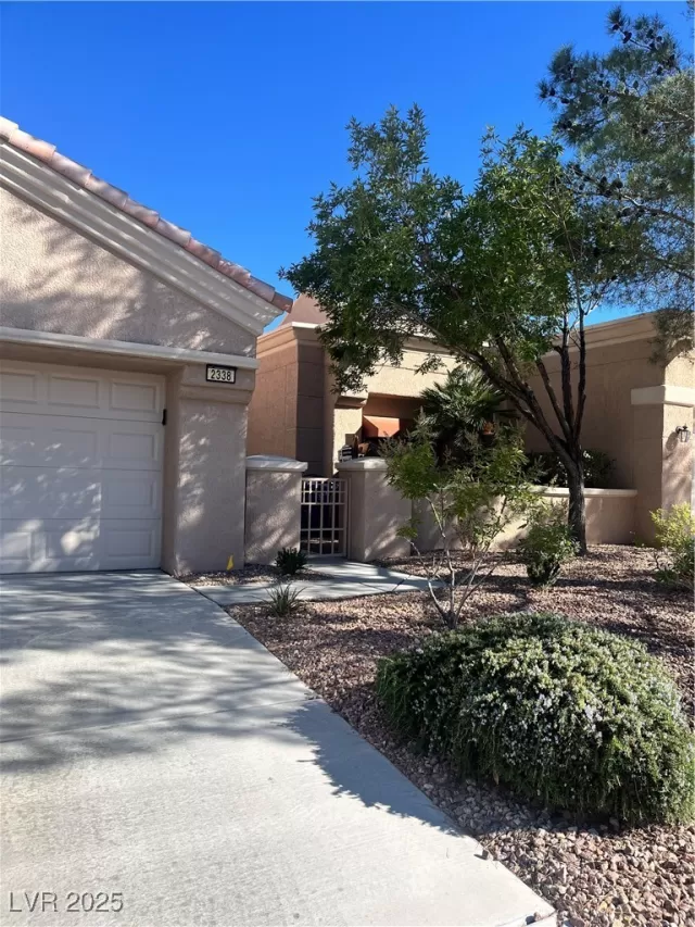 MLS: 2730287 Condo For Sale