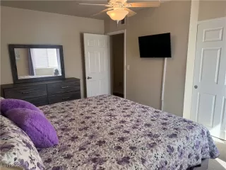 Photo #5: 2730330 Listing