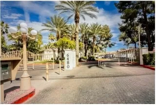 Photo #2: 2730375 Listing 