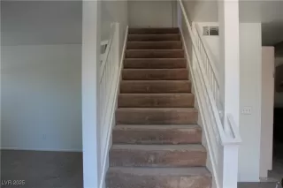 Photo #4: 2730424 Listing 