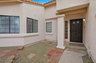 Photo #3: 2730446 Listing