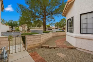 Photo #4: 2730446 Listing