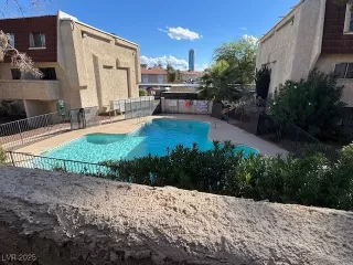 Photo #2: 2730453 Listing 