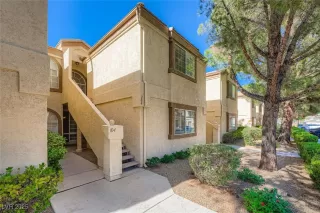Photo #2: 2730466 Listing
