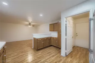 Photo #6: 2730466 Listing