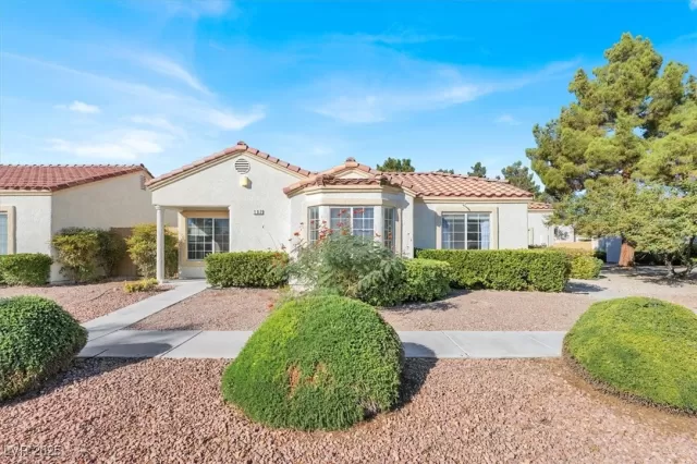 MLS: 2730475 Condo For Sale