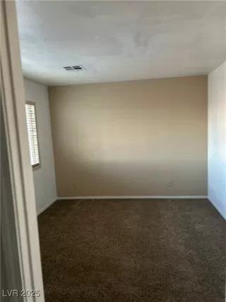 Photo #2: 2730500 Listing 