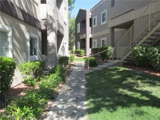 Photo #2: 2730520 Listing 