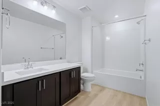 Photo #4: 2730545 Listing 