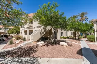 Photo #1: 2730556 Listing