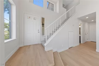 Photo #1: 2730568 Listing 