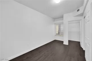 Photo #3: 2730594 Listing