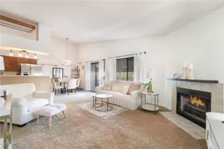 Photo #1: 2730624 Listing 