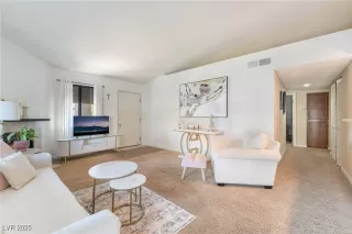 Photo #3: 2730624 Listing 