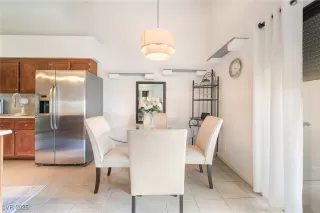 Photo #5: 2730624 Listing 