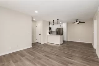 Photo #1: 2730645 Listing