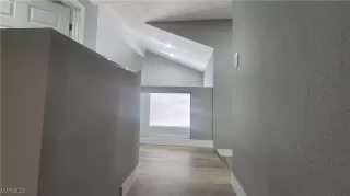 Photo #2: 2730656 Listing 