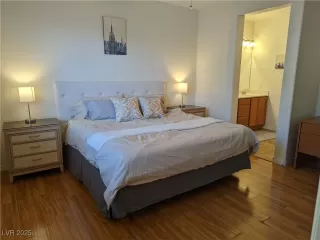 Photo #2: 2730660 Listing