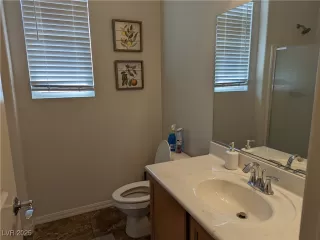 Photo #6: 2730660 Listing