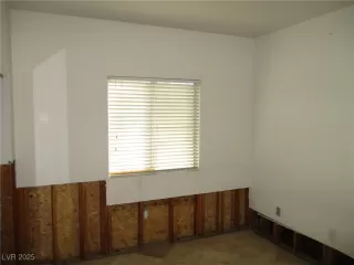 Photo #6: 2730664 Listing