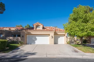 Photo #1: 2730678 Listing 