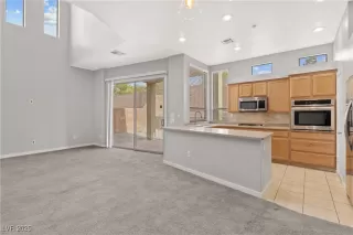 Photo #5: 2730719 Listing 