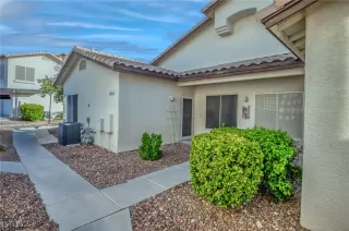 Photo #2: 2730728 Listing