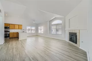 Photo #1: 2730752 Listing