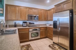 Photo #5: 2730772 Listing 