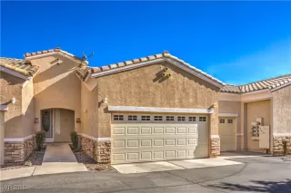 Photo #2: 2730774 Listing 