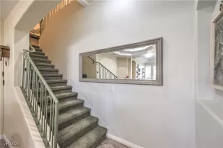 Photo #4: 2730774 Listing 