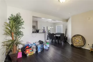 Photo #5: 2730780 Listing