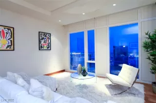 Photo #2: 2730793 Listing