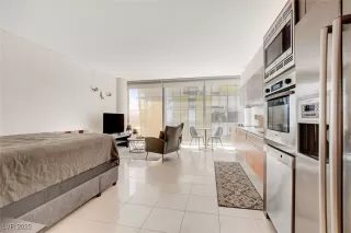 Photo #3: 2730797 Listing