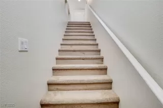 Photo #4: 2730806 Listing 