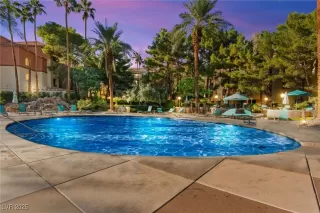 Photo #2: 2730808 Listing