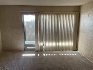 Photo #3: 2730810 Listing 