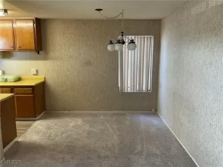 Photo #6: 2730810 Listing 