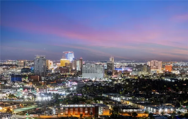 MLS: 2730812 Condo For Sale