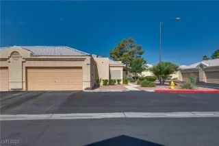 Photo #1: 2730845 Listing