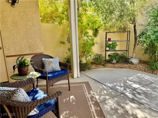 Photo #6: 2730845 Listing