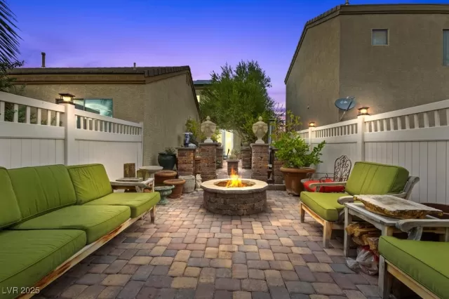 MLS: 2730849 Condo For Sale