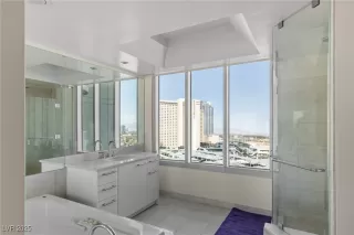 Photo #6: 2730856 Listing 