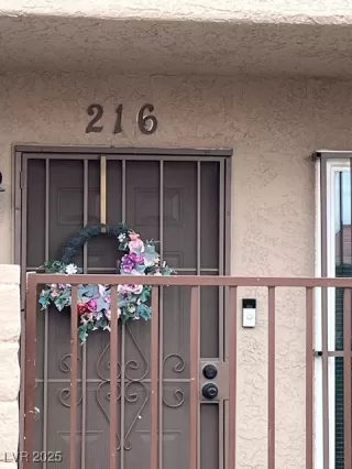 Photo #1: 2730860 Listing