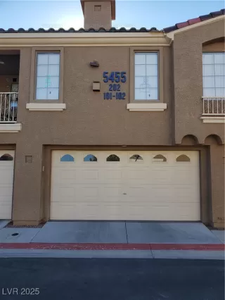 Photo #2: 2730880 Listing 