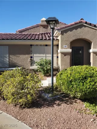 Photo #3: 2730880 Listing 