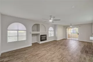 Photo #1: 2730882 Listing